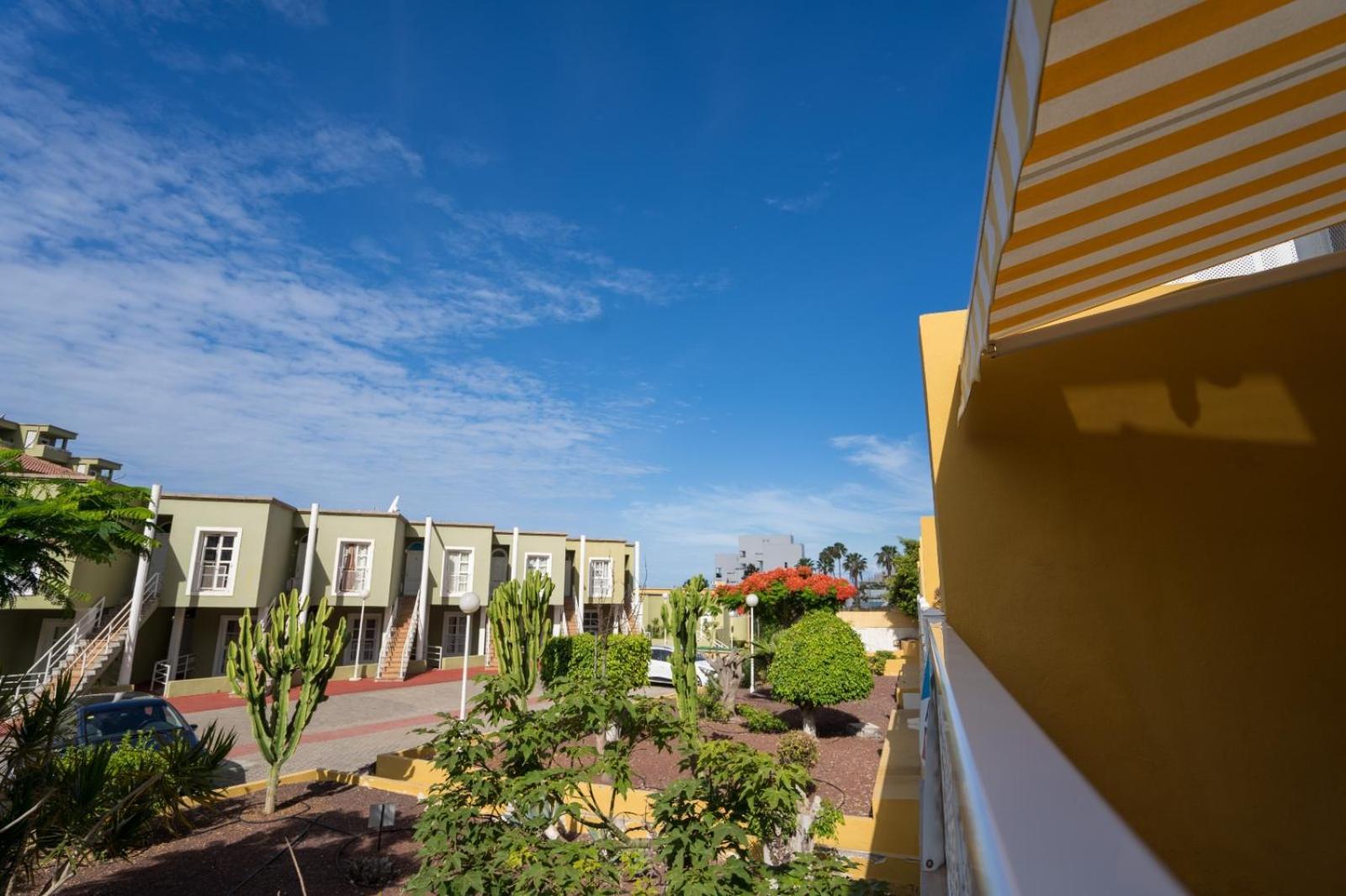 Orlando 85 Complex - Costa Adeje Aparthotel Bagian luar foto